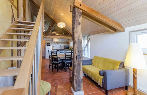 Saint-Jean-de-Bonneval House | House