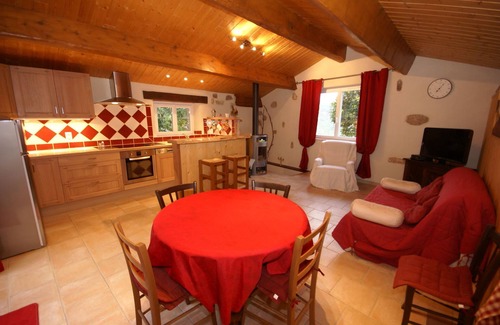 Saint-Pierre-de-Colombier House | House in Ardèche near Ray-Pic Falls