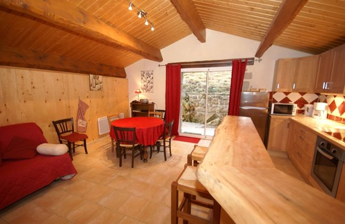 Saint-Pierre-de-Colombier House | House in Ardèche near Ray-Pic Falls
