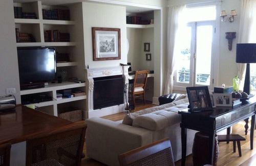 Capivari House | House French style, decorated, cozy and there is 5 minutes from downtown