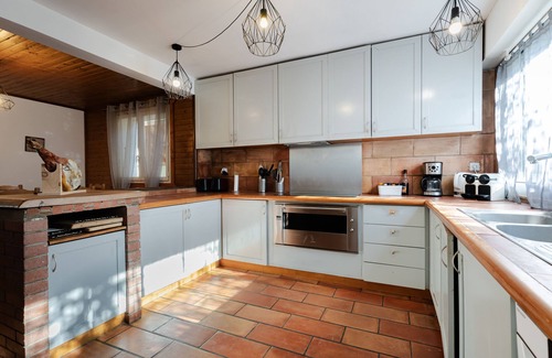 Saint-Lary-Soulan House | House/Gîte/Chalet 15 to 17 people 06 37 07 78 76