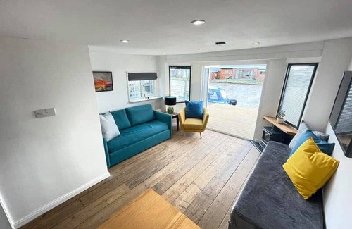 Repps with Bastwick House | House