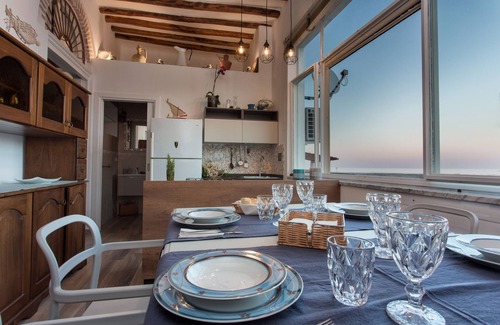 Canneto House | House Grapefruit sea view and pool 2 bed