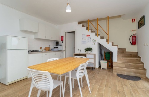 Ourem Cottage | House in a bucolic setting