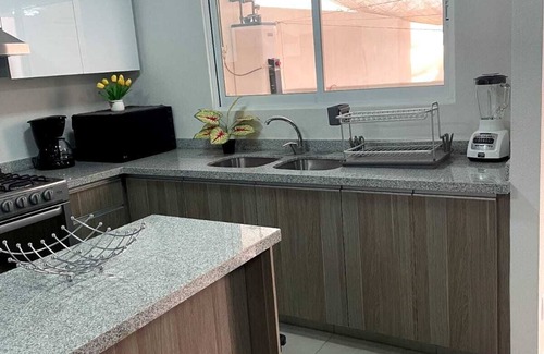 Puente del Mar House | House in Acapulco Diamante