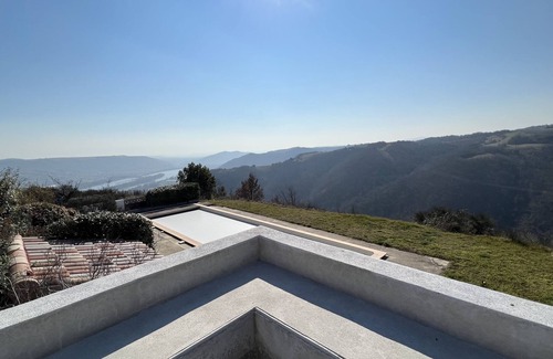 Secheras House | House in Ardèche with magnificent view and large swimming pool