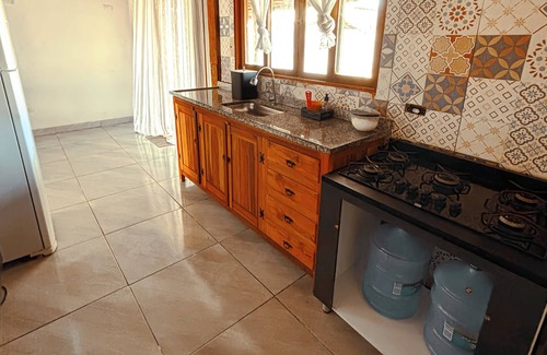 Jabaquara House | House in Paraty with garage just 300m from the beach Historic Center