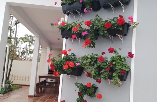 Balneario Florida House | House in peruibe, available for weekends and holidays, with sea view π