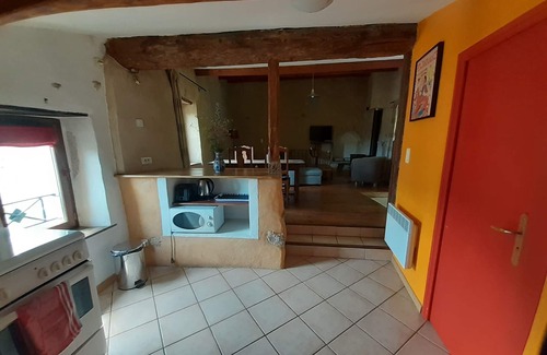 Ponet-et-Saint-Auban House | House in quiet Drôme village, 2 bedrooms, 2-6 pers, pets welcome!