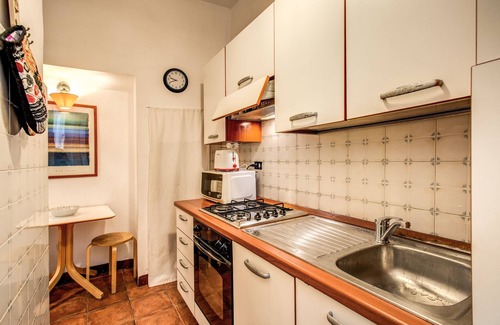 Rione VII Regola Apartment | House in the heart of Rome