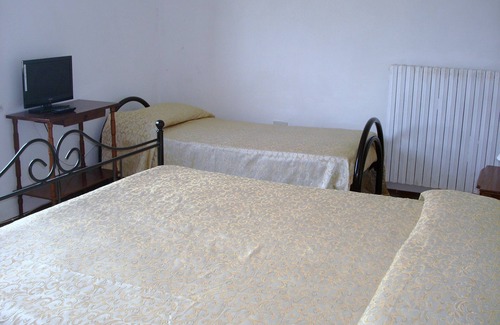 Cantalupo Other | House in the quiet Umbrian region with pool and enclosed park.