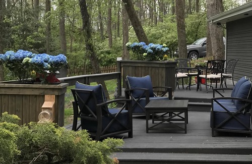 State College House | House in the Trees - 2 miles from Beaver Stadium