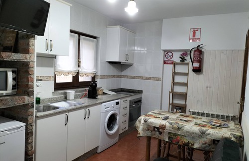 Corao Apartment | House Mones V. V. 6 km from Cangas de Onis - Corao - Live a rural experience