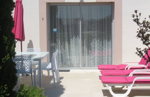 Clohars-Carnoet House | House N° 2- Tt Cft, 3*.WiFi Free. Private terrace, Swimming pool 28°, Tennis court