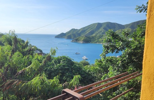 Taganga House | House near the beach with pool