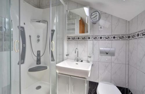 Skrip House | House Niksi