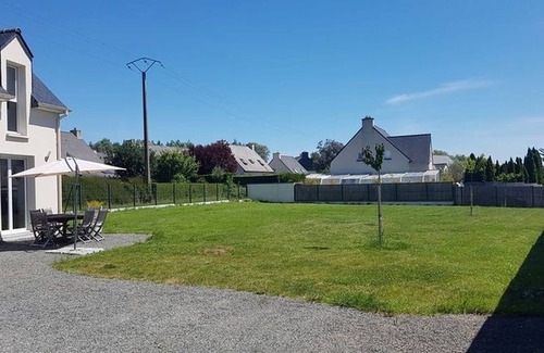 Saint-Jouan-des-Guerets House | House on the outskirts of Saint-Malo