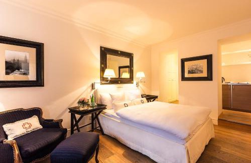 Neuenheim Apartment | House of Hütter- Heidelberg Suites Guesthouse