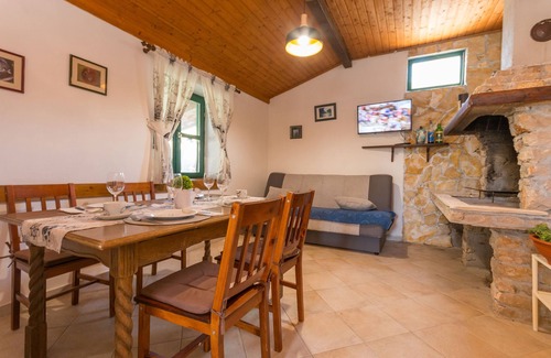 Tkon House | House Roko (14791-K1) - Tkon - island Pasman