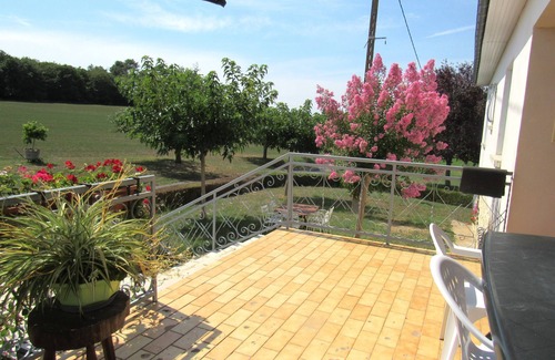 Capdrot House | House set in the Peaceful Countryside