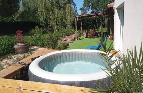 Faveraye-Machelles House | House surrounded by nature and relaxation for the whole family