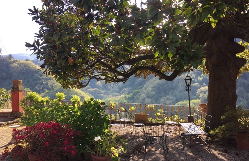 Pietrabuona House | House Tremignani of Podere Tremignani - apartment for 8 people