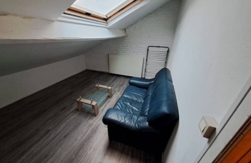 Vaux-sous-Chevremont House | House with 2 bedrooms and living room