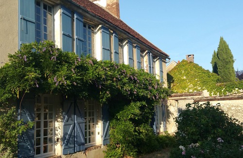 Epineau-les-voves House | House with character: fenced garden, ideal for familly