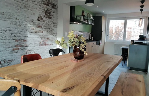 Bethune House | House with garage, terrace, not overlooked, close to all amenities.