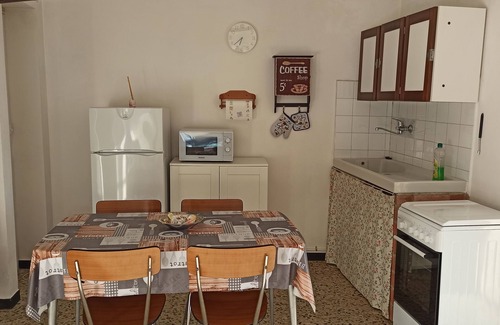 Ponzone House | House with garden in upper Monferrato not far from the sea.