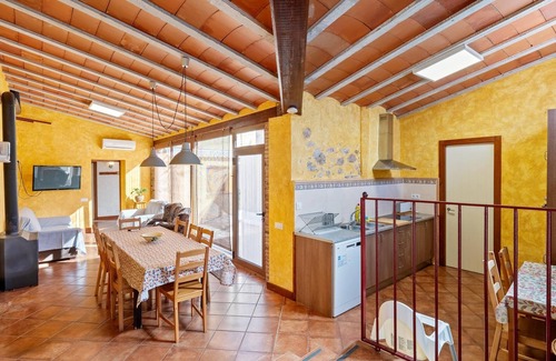 El Rourell Villa | House with jacuzzi, ping pong and bbq 15min beach