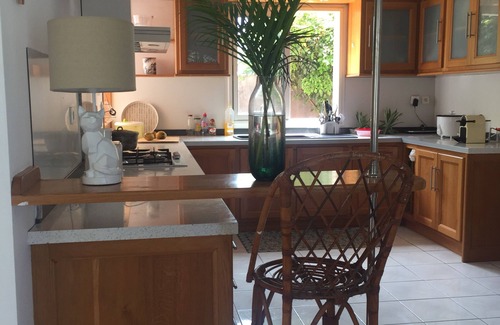 Bois d'Olives House | House with pool in Saint Pierre, quiet and 5 minutes from the lagoon