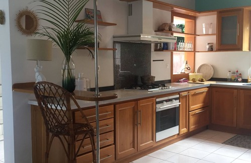 Bois d'Olives House | House with pool in Saint Pierre, quiet and 5 minutes from the lagoon