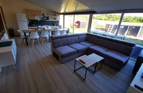 Dhuizon House | House with swimming pool and air conditioning 10 min from Chambord close to all amenities