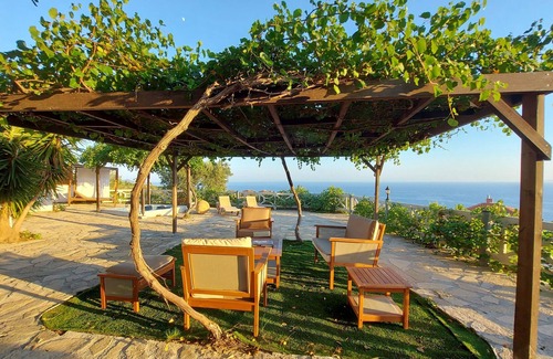 Koumeika House | House with with a spectacular sea view