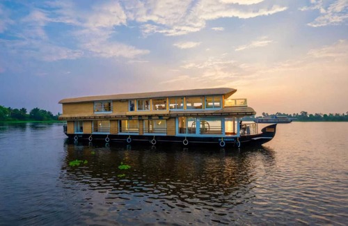Alappuzha Boat Rental | Houseboat-booking-Alleppey,Kerala,India. A Kerala-Backwaters- Booking-Online