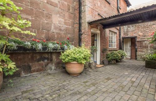 High Ercall House | Housekeeper's Cottage