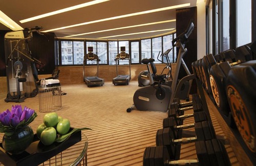 Yangpu Hotel | Howard Johnson Caida Plaza Shanghai