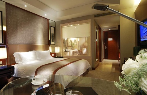 Yangpu Hotel | Howard Johnson Caida Plaza Shanghai