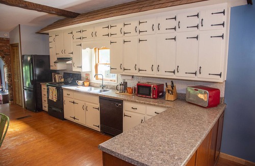Arnoldsville Other | HQ At The Bar None Ranch - minutes to Athens