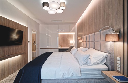 Hlohovec Hotel | Hraniční zámeček