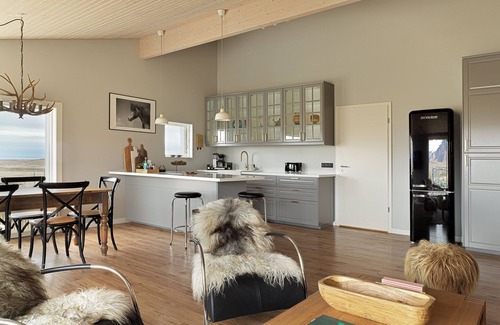 Hjardarfell Villa | Hrisdalur stable villa - stunning views