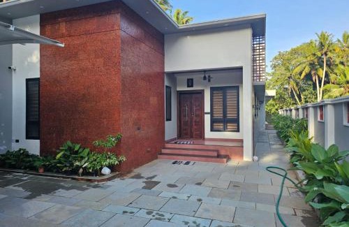 Thiruvananthapuram Apartment | HRISHI Guest Suites 2BHK