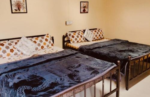 Thalayathimund Hotel | HRS Budget Rooms