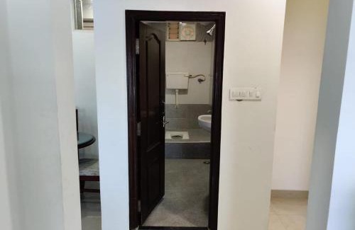 Toli Chowki Apartment | HS Royal Tolichowki Apartment