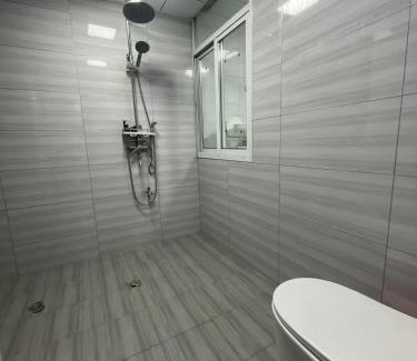 Datong District Apartment | Huainan Aisen Homestay Two Bedroom Apartment with Kitchen Elevator and Parking
