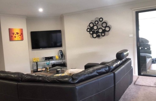 Wynyard House | Huge family home sleeps 8
