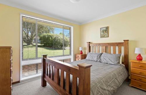 Mollymook House | Humble Abode