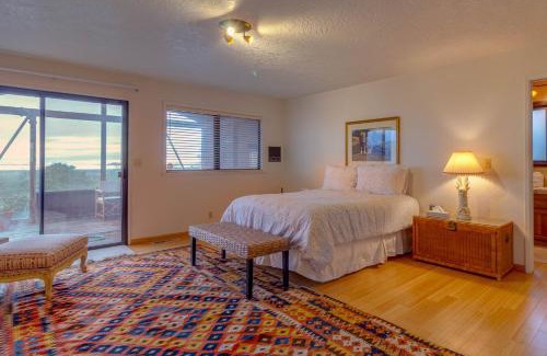 Eureka House | Humboldt Bay Retreat