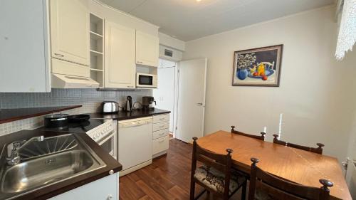 Ahtari Apartment | Huoneisto karhujen kaupungissa - Tapanintien Lumo